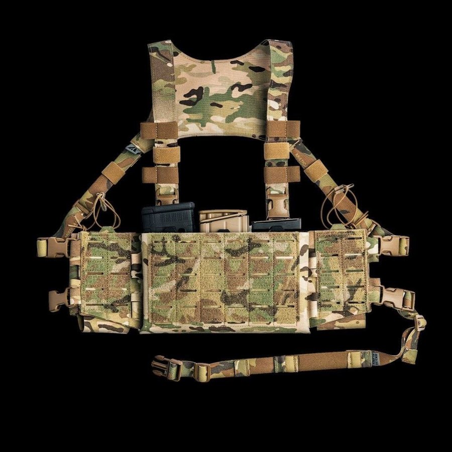 Adaptiv Defense Equipment Harness Placard: модульный плаккард-честриг — изображение 1