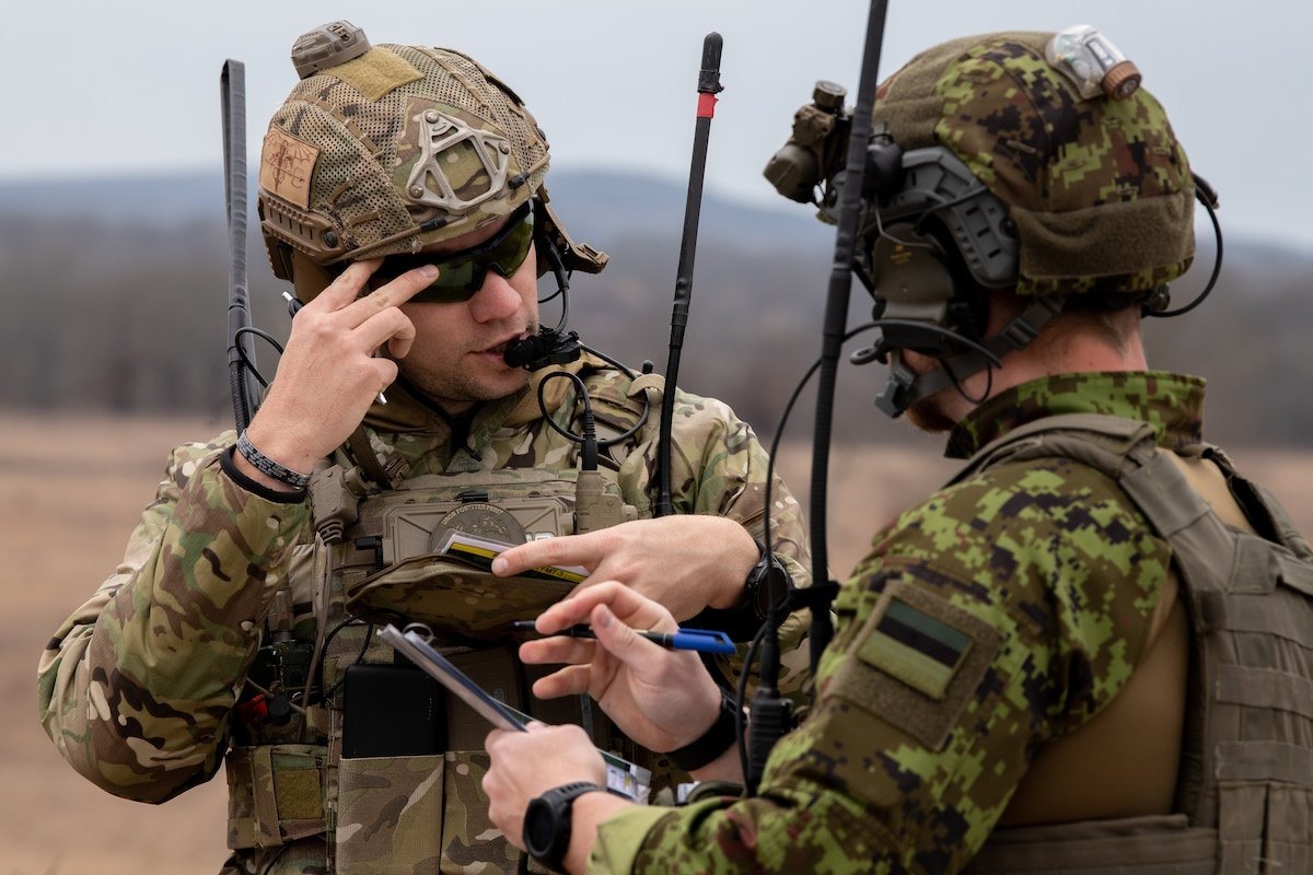 Кто такой Combat Controller: диспетчер, который приходит на площадку раньше самолётов — изображение 1