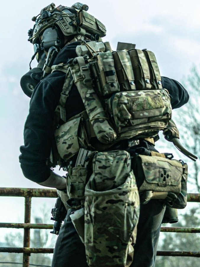 Low Pro Misc Pouch от Husar: низкопрофильный подсумок — изображение 3