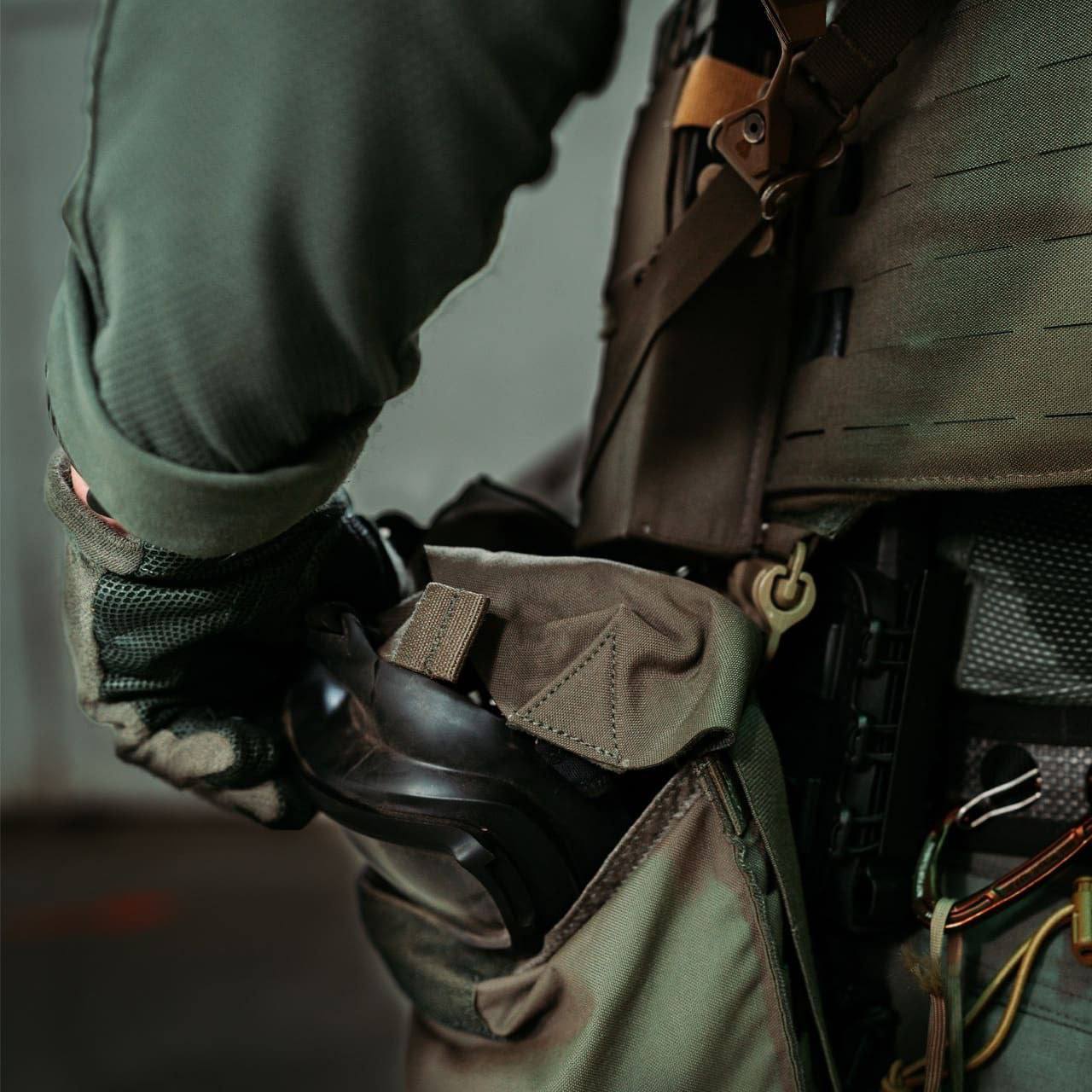 FirstSpear TUBES Gas Mask Pouch для быстрого доступа к противогазу — изображение 2